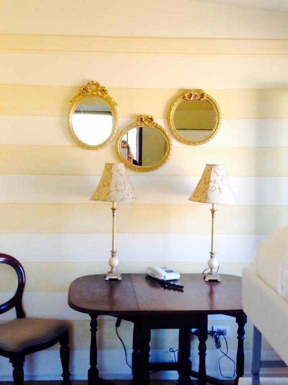 Hotel Palagi ปิเอตราซานตา ภายนอก รูปภาพ